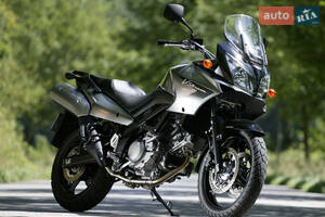 Suzuki V-Strom 2018 року