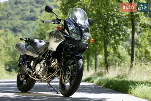 Suzuki V-Strom 2018 року