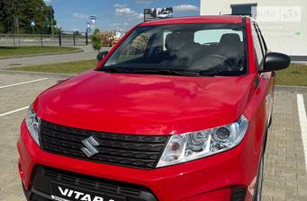 Suzuki Vitara 1.6 MT (117 к.с.) 2024