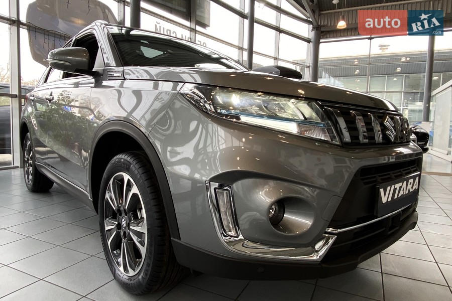 Suzuki Vitara - фото 3