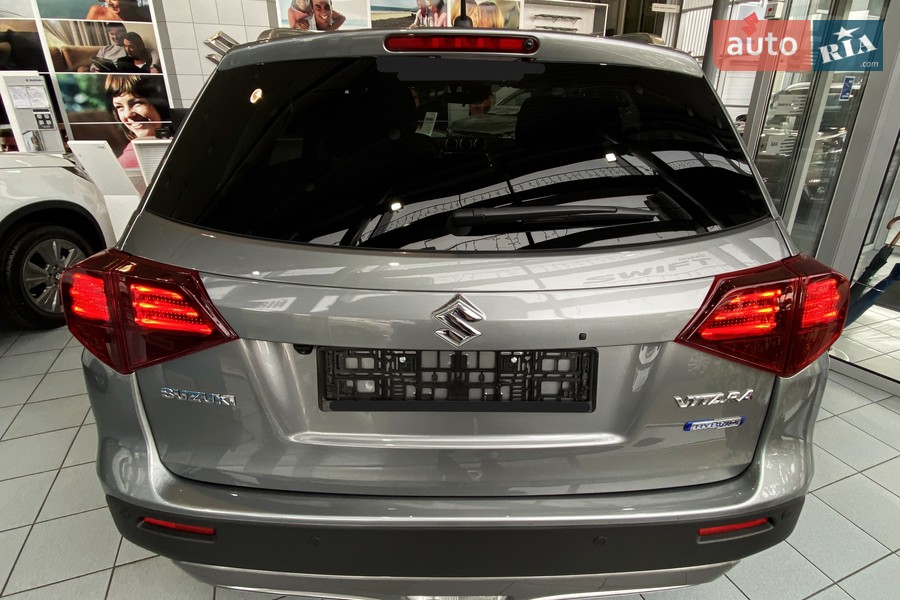 Suzuki Vitara - фото 8