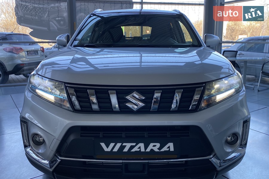 Suzuki Vitara - фото 2