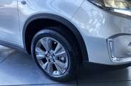 Suzuki Vitara - фото 8