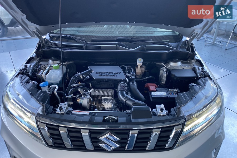 Suzuki Vitara - фото 22