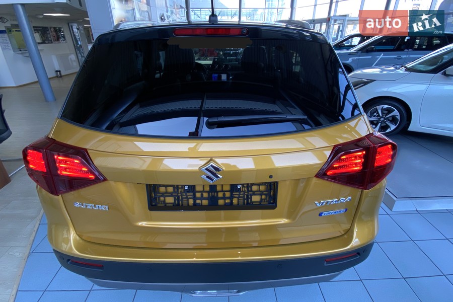 Suzuki Vitara - фото 7
