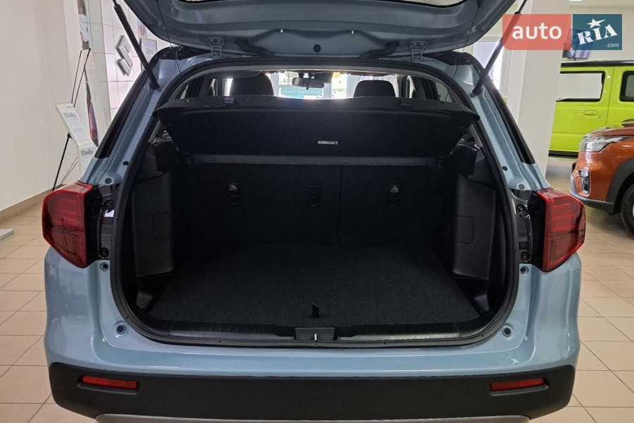 Suzuki Vitara - фото 10