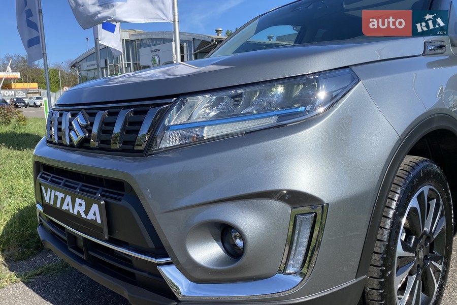 Suzuki Vitara - фото 8