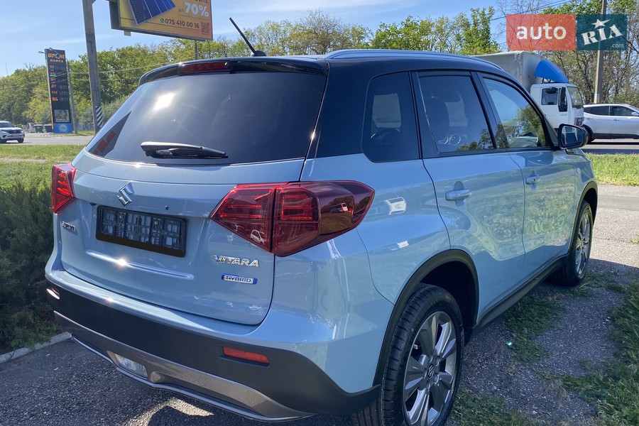 Suzuki Vitara - фото 4