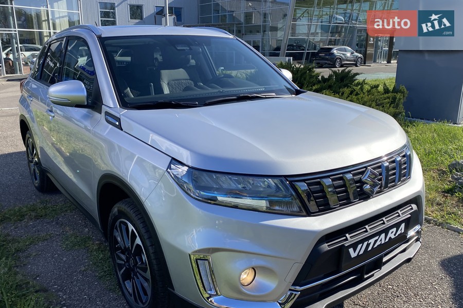Suzuki Vitara - фото 2