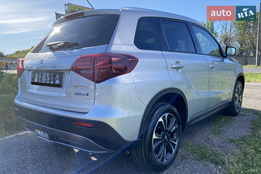Suzuki Vitara - фото 5