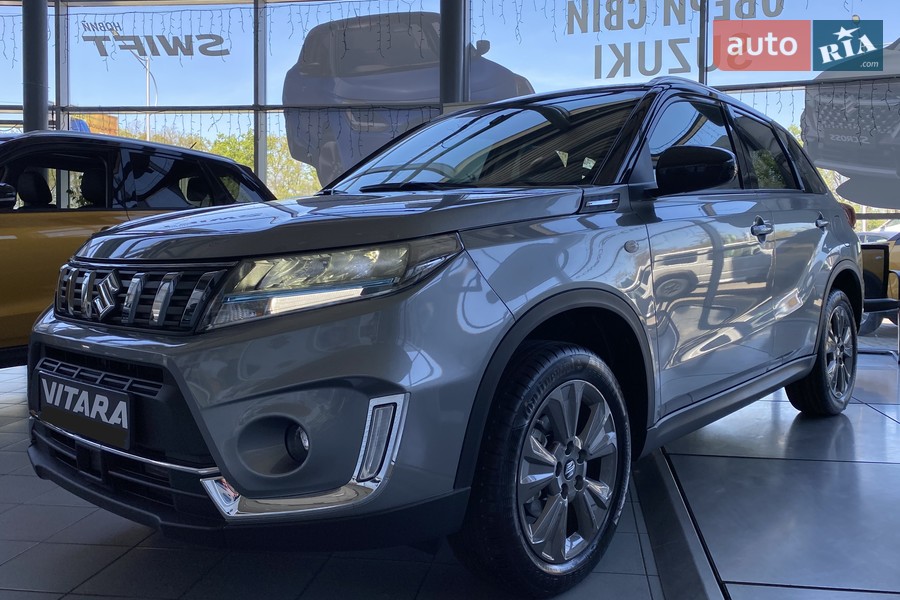 Suzuki Vitara - фото 2