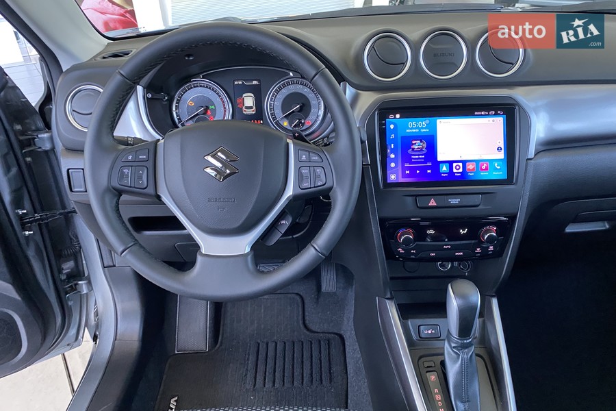 Suzuki Vitara - фото 13