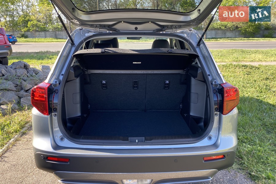 Suzuki Vitara - фото 10