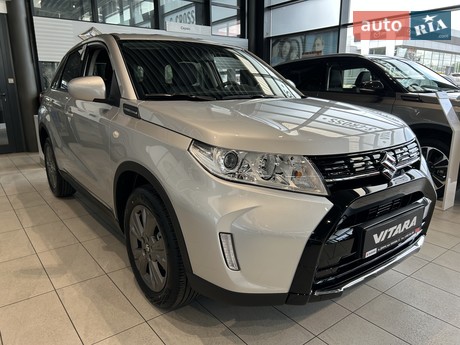 Suzuki Vitara 2025
