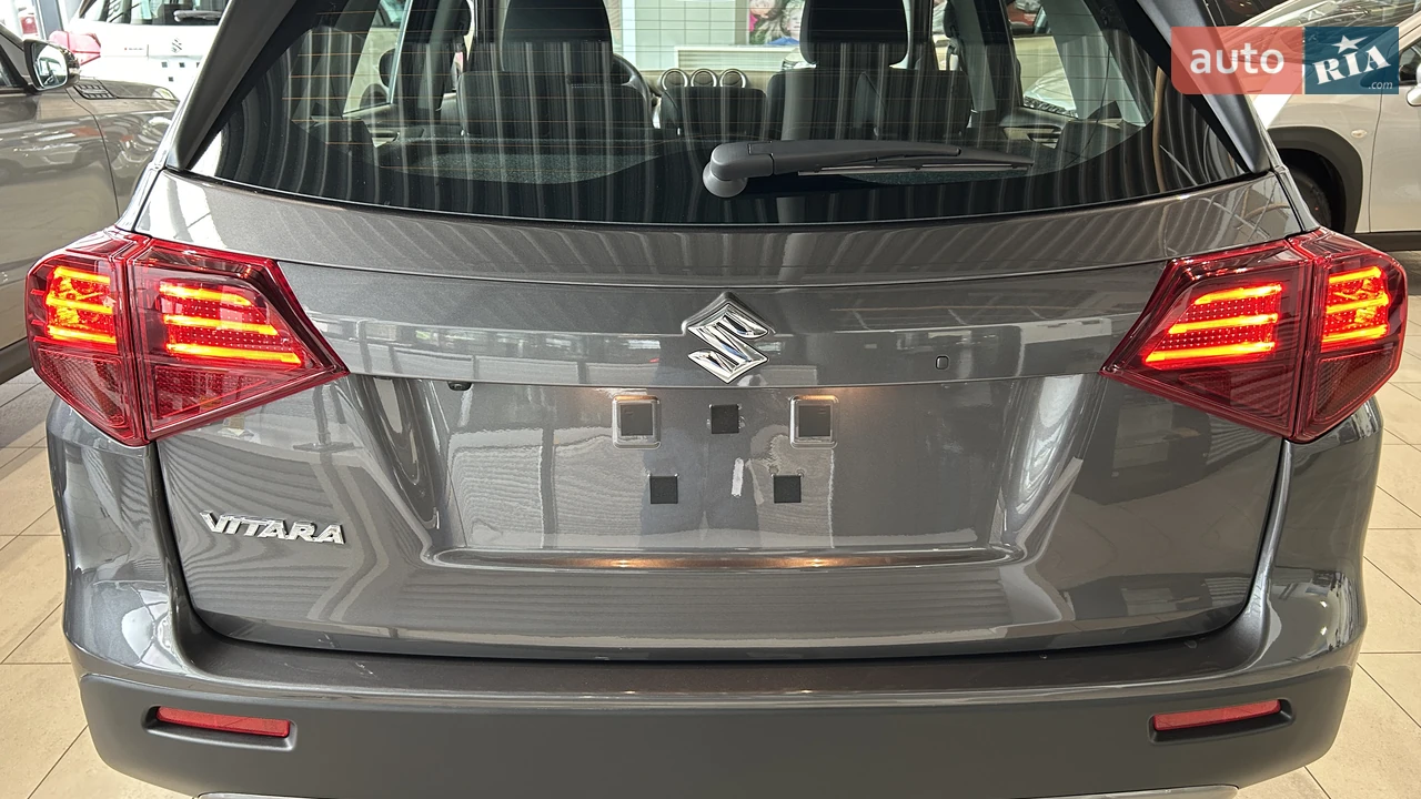 Suzuki-11