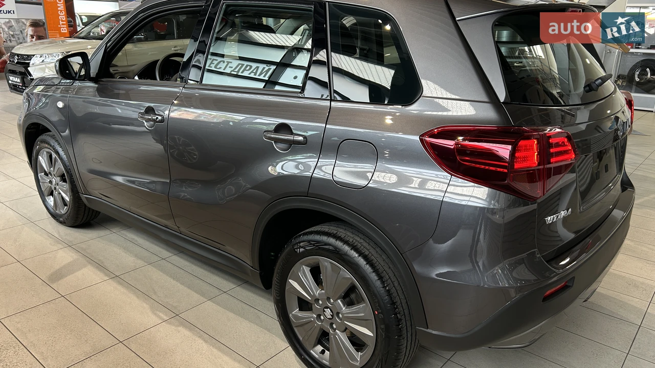 Suzuki-15