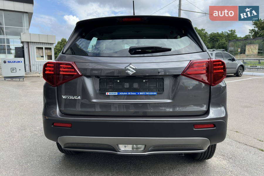 Suzuki Vitara - фото 4