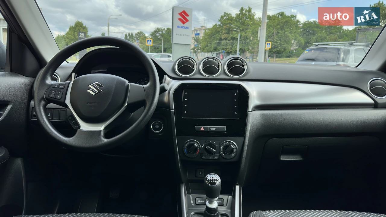 Suzuki-29