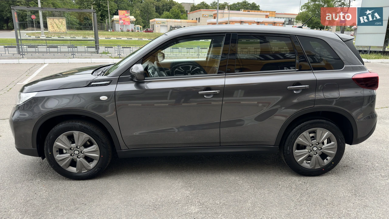 Suzuki-8