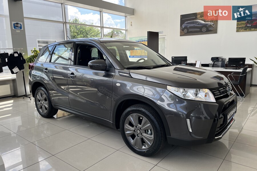 Suzuki Vitara - фото 11