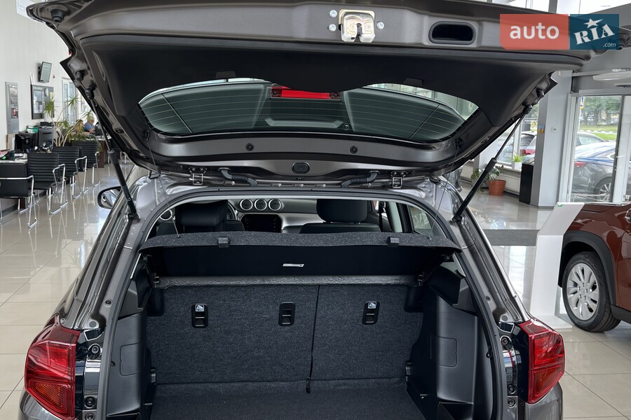 Suzuki Vitara - фото 28