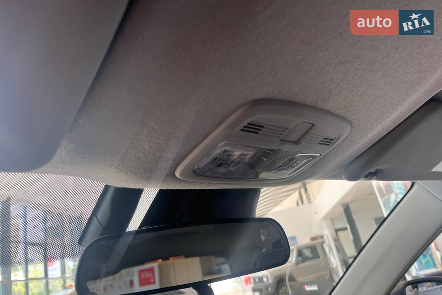 Suzuki Vitara - фото 27