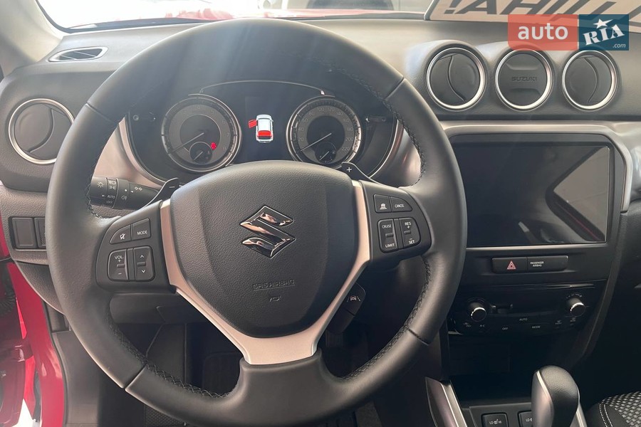 Suzuki Vitara - фото 26