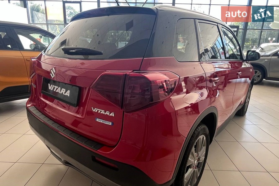 Suzuki Vitara - фото 8