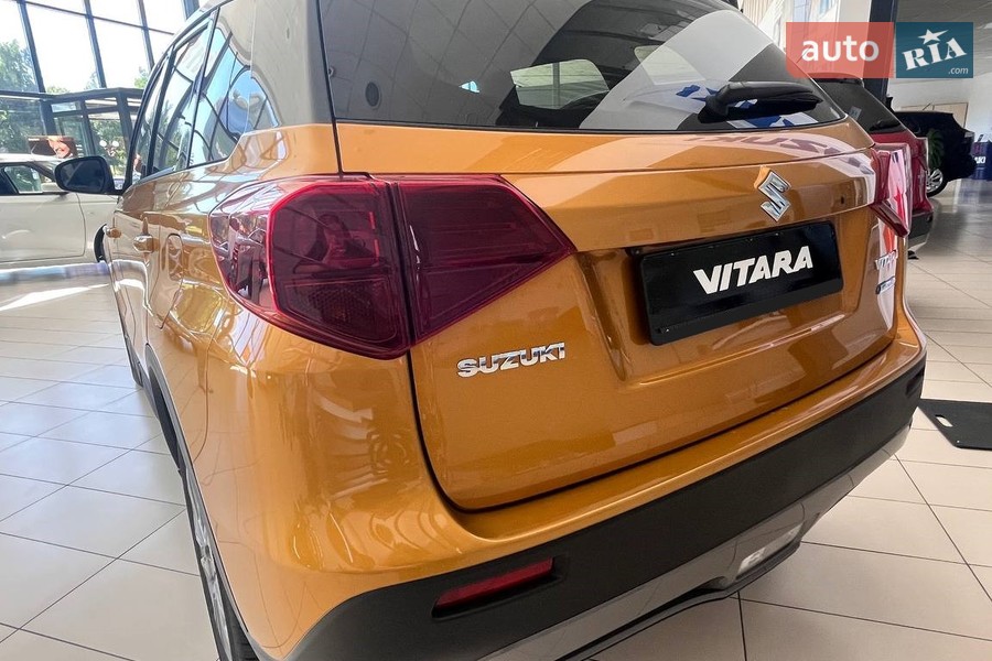 Suzuki Vitara - фото 7