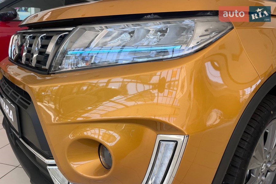 Suzuki Vitara - фото 13