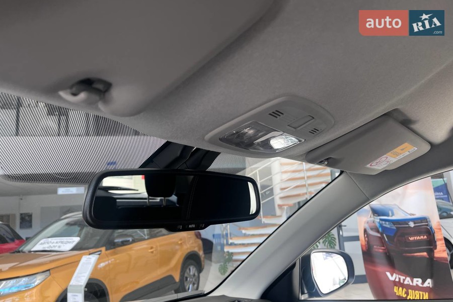 Suzuki Vitara - фото 17