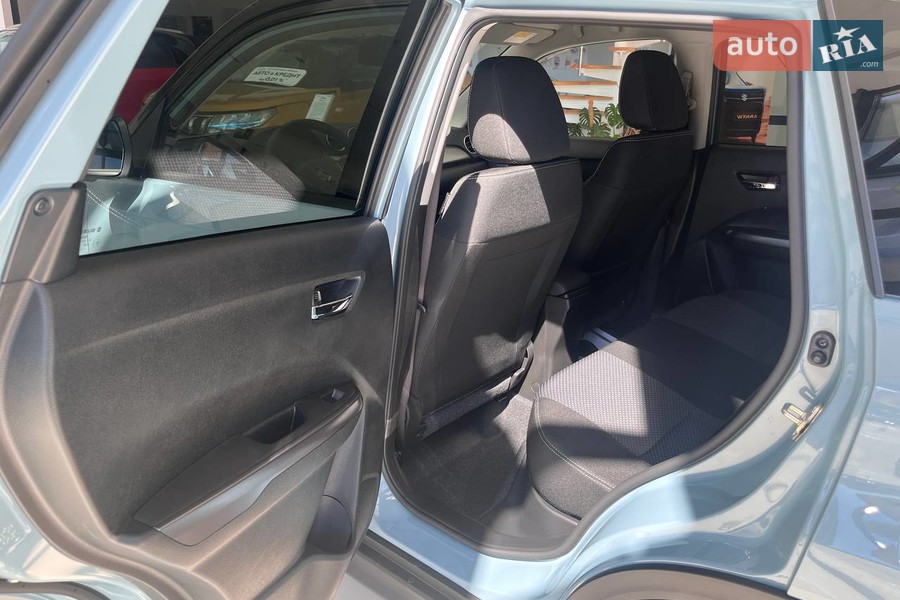 Suzuki Vitara - фото 20