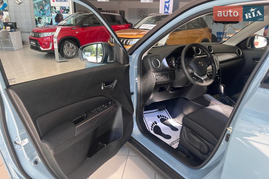 Suzuki Vitara - фото 21