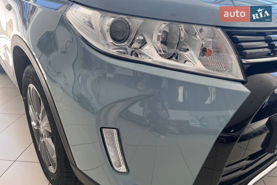 Suzuki Vitara - фото 11