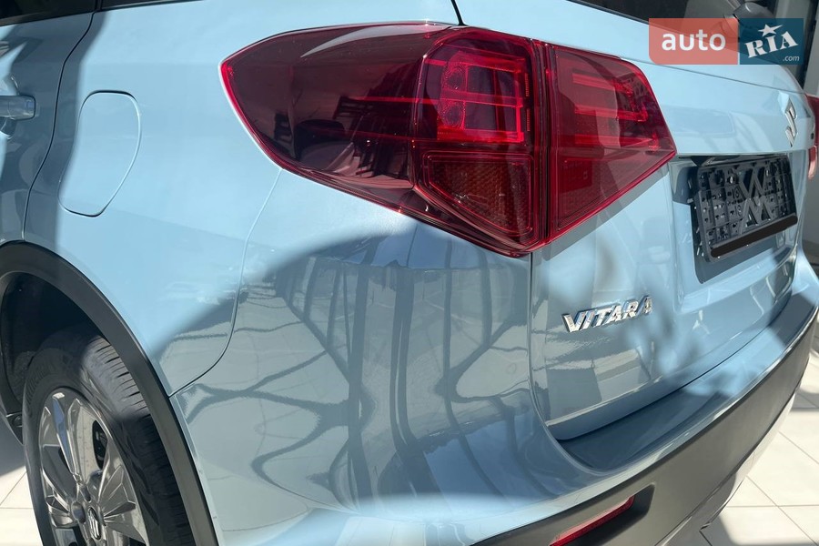 Suzuki Vitara - фото 12