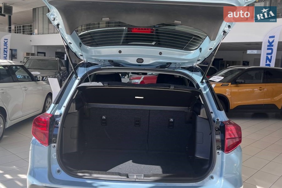 Suzuki Vitara - фото 14