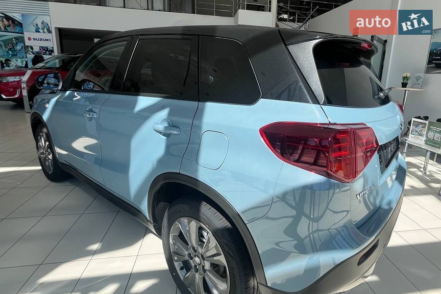 Suzuki Vitara - фото 10