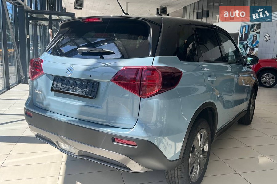 Suzuki Vitara - фото 8