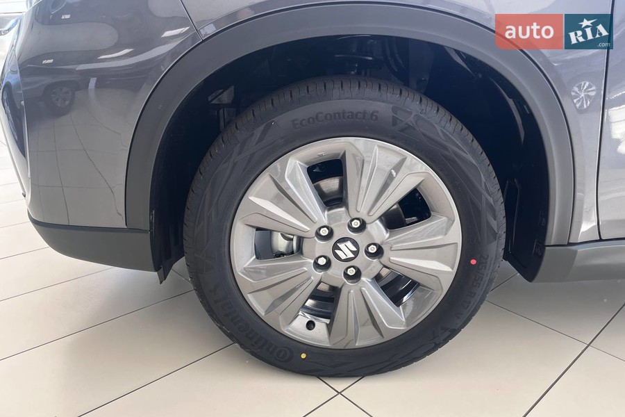 Suzuki Vitara - фото 12