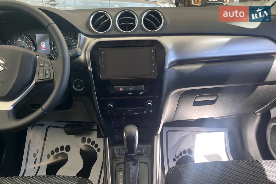 Suzuki Vitara - фото 23