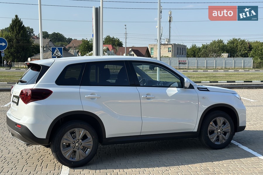 Suzuki Vitara - фото 7