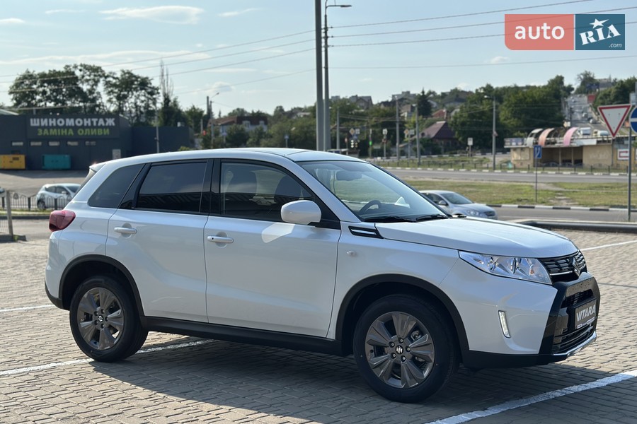 Suzuki Vitara - фото 11