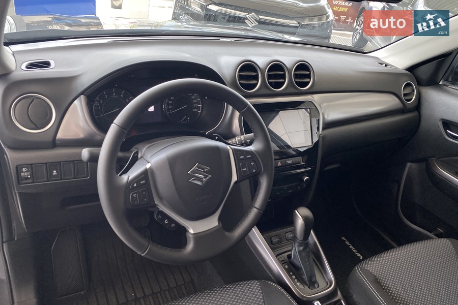 Suzuki Vitara - фото 17
