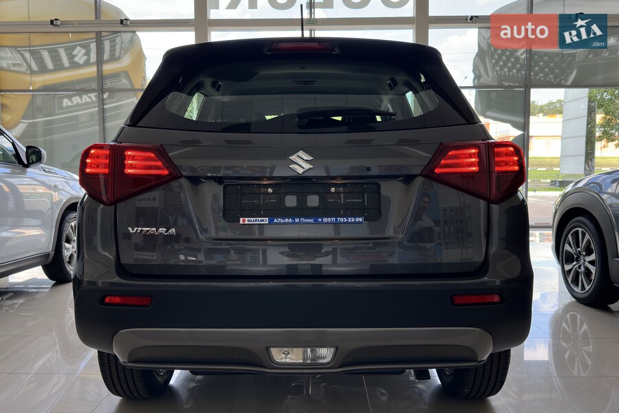 Suzuki Vitara - фото 14