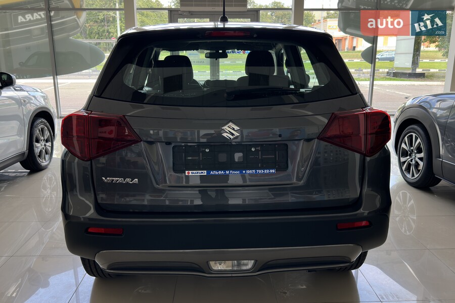 Suzuki Vitara - фото 17
