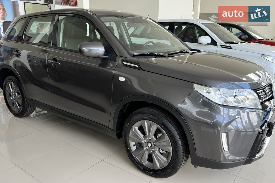 Suzuki Vitara - фото 2