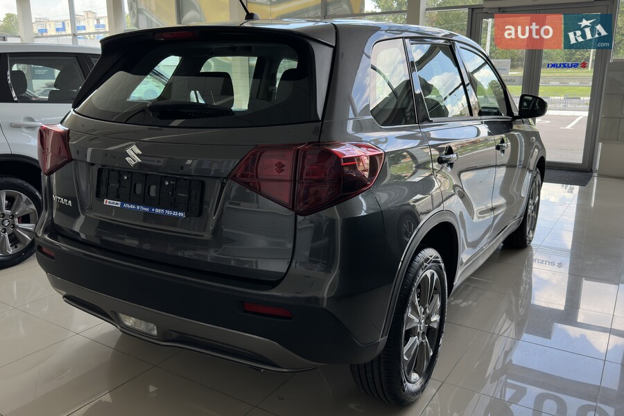 Suzuki Vitara - фото 13