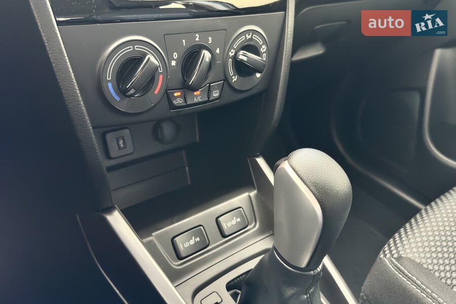 Suzuki Vitara - фото 55