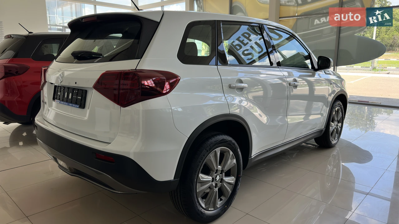 Suzuki-10