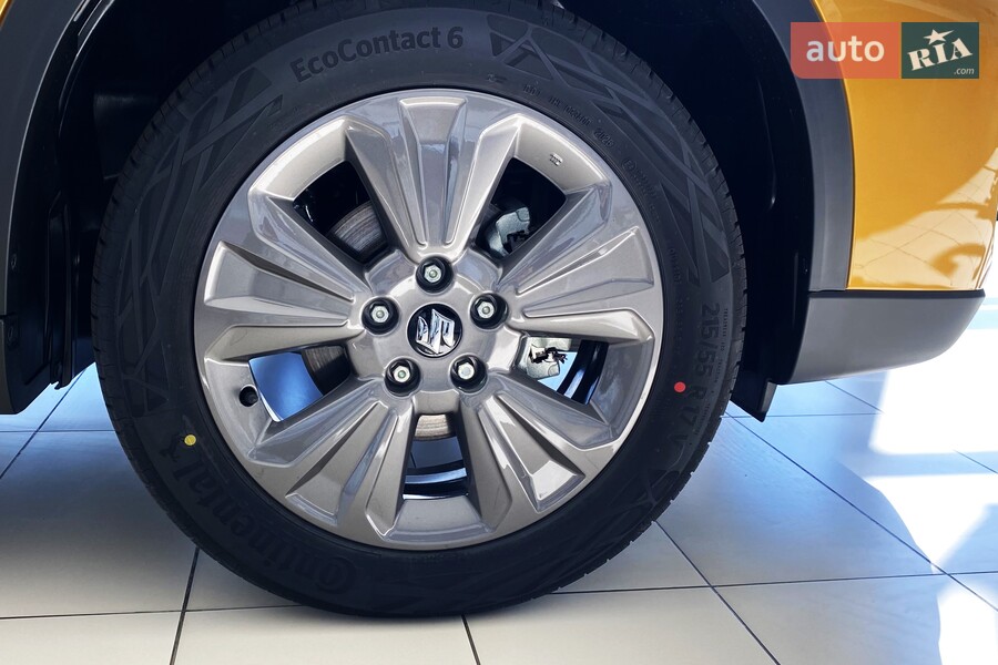 Suzuki Vitara - фото 9